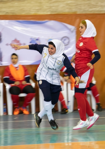 قهرمانی تیم هلدینگ عظام در اولین دوره‌ی مسابقات فوتسال زنان عظام 100