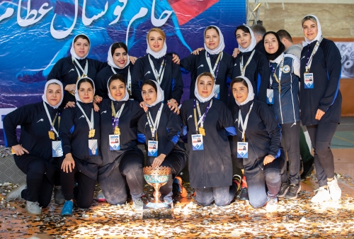 قهرمانی تیم هلدینگ عظام در اولین دوره‌ی مسابقات فوتسال زنان عظام 29