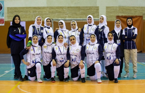 قهرمانی تیم هلدینگ عظام در اولین دوره‌ی مسابقات فوتسال زنان عظام 32