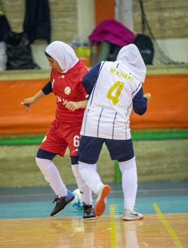 قهرمانی تیم هلدینگ عظام در اولین دوره‌ی مسابقات فوتسال زنان عظام 37