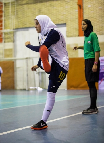 قهرمانی تیم هلدینگ عظام در اولین دوره‌ی مسابقات فوتسال زنان عظام 43