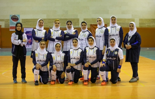 قهرمانی تیم هلدینگ عظام در اولین دوره‌ی مسابقات فوتسال زنان عظام 45