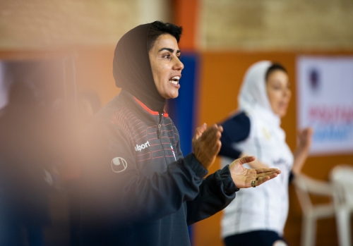 قهرمانی تیم هلدینگ عظام در اولین دوره‌ی مسابقات فوتسال زنان عظام 77