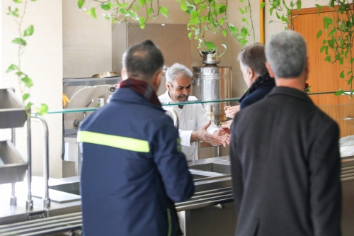 تصاویر بازدید از کارخانه‌ پویان‌صنعت‌نهاد و مجموعه مدیریت بازار 30