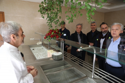 تصاویر بازدید از کارخانه‌ پویان‌صنعت‌نهاد و مجموعه مدیریت بازار 32