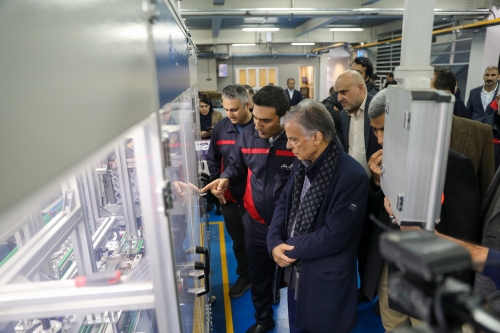آلبوم تصاویر بازدید از کارخانه‌ پویان‌صنعت‌نهاد و مجموعه مدیریت بازار 10