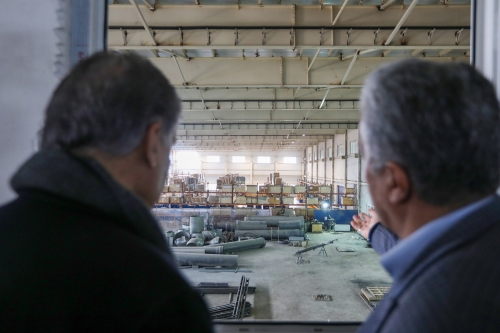 تصاویر بازدید عباس ایروانی از کارخانه فرآوری و ساخت 24