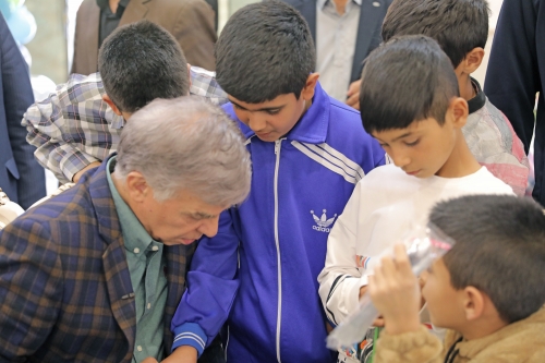 حضور عباس ایروانی در افتتاح پروژه های مسئولیت اجتماعی عظام 73