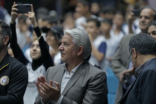 حضور عباس ایروانی در افتتاح پروژه های مسئولیت اجتماعی عظام 87