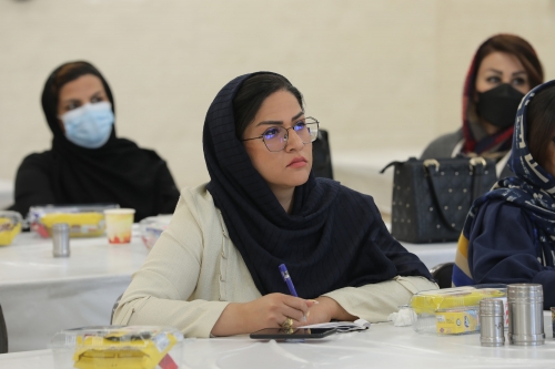 برگزاری دوره‌های رادیو عظام‌ مدرسه در پایاذوب اصفهان 18