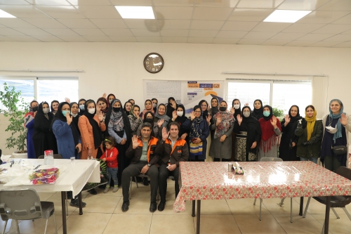 برگزاری دوره‌های رادیو عظام‌ مدرسه در پایاذوب اصفهان 39