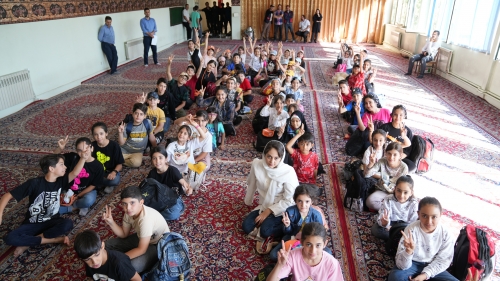 برگزاری رادیو عظام خانواده برای فرزندان کارکنان پیستون 61