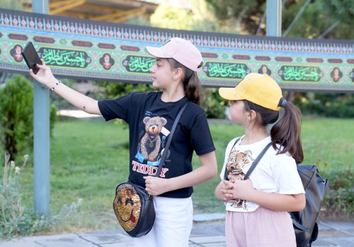 برگزاری رادیو عظام خانواده برای فرزندان کارکنان پیستون 62