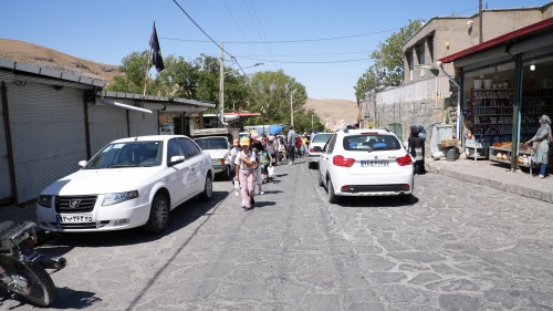 برگزاری رادیو عظام خانواده برای فرزندان کارکنان پیستون 70