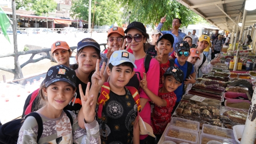 برگزاری رادیو عظام خانواده برای فرزندان کارکنان پیستون 85