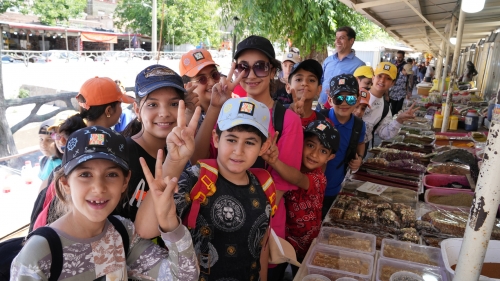 برگزاری رادیو عظام خانواده برای فرزندان کارکنان پیستون 86