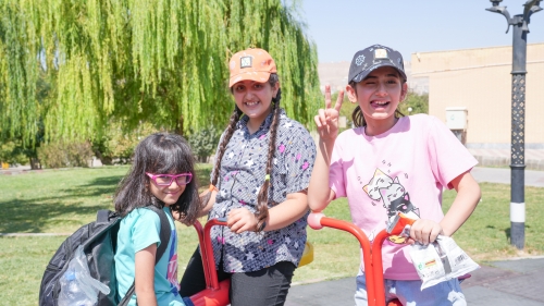 برگزاری رادیو عظام خانواده برای فرزندان کارکنان پیستون 119