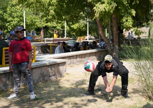 برگزاری رادیو عظام خانواده برای فرزندان کارکنان پیستون 233