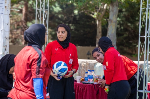 رادیو عظام مدرسه در جشنواره مهر عظام دختران 70