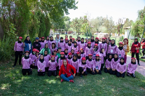 رادیو عظام مدرسه در جشنواره مهر عظام دختران 81