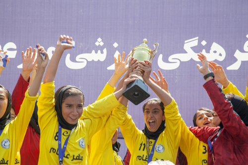 جشنواره فوتبال دختران مهرعظام 72