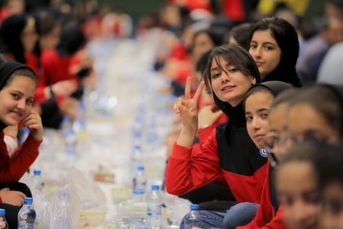 حضور اعضای کانون مهر عظام اسلامشهر در مراسم افطاری هلدینگ عظام 129