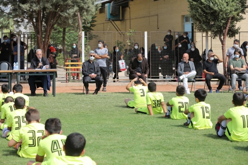حضور عباس ایروانی در آکادمی فوتبال مهر عظام اسلام‌شهر 11