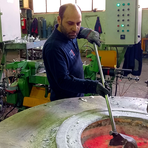 ساخت دستگاه ریخته‌گری دیزلی در پیستون ایران