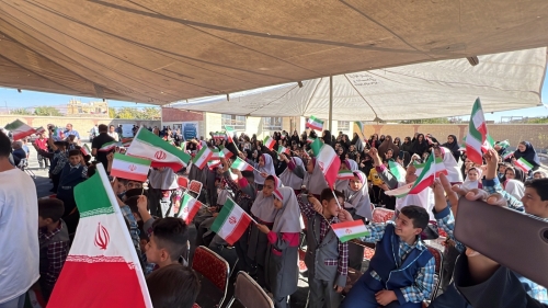 بهره برداری از سه پروژه مدارس مهر عظام در استان مرکزی همزمان با برگزاری آیین ملی افتتاح مدارس در کل کشور با حضور رییس جمهور
