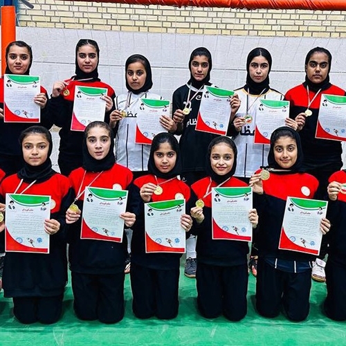 قهرمانی دختران مهرعظام شیراز در تورنمنت چهارجانبه