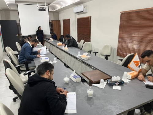 برگزاری آزمون «ماتریس مهارت» اپراتورهای بخش پلیمر در تهران و اشتهارد