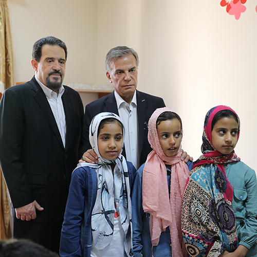 بازدید عباس ایروانی از موسسه خیریه سپهر و دیدار با فرزندان معنوی در کرمان