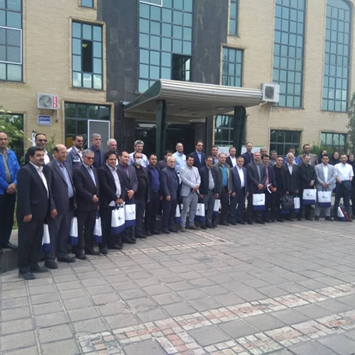 مجمع مدیران منابع انسانی در پیستون تبریز