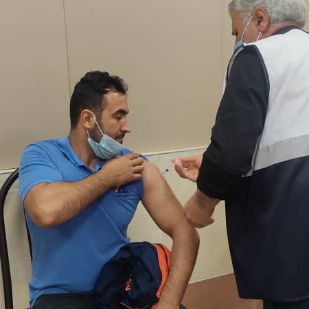 تزریق دوز سوم واکسن کرونا در سازه سیم سایت کلیبر